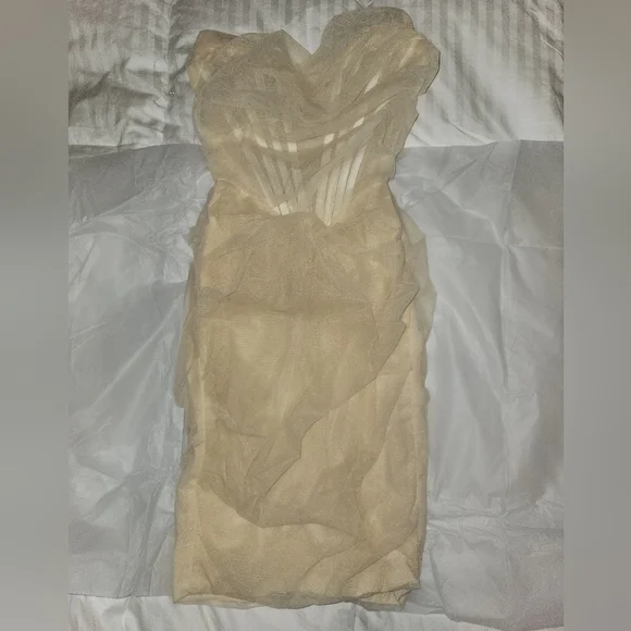 Ivory "Leila" House of CB-small - Picture 7 of 12